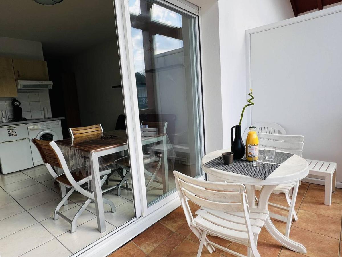 Appartement T1 Bis Avec Terrasse Et Piscine A Cambo-Les-Bains, 1 Chambre, Parking Prive - Fr-1-495-4 Exterior foto